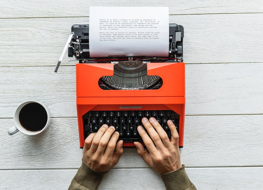 Why Freelance Content Writers Need an Online Platform